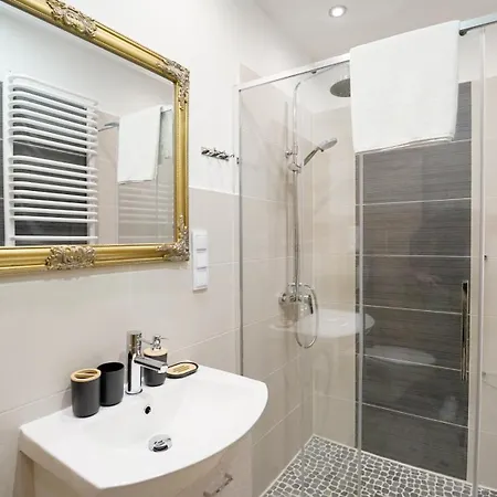 Everysky - Karkonoska 30 *